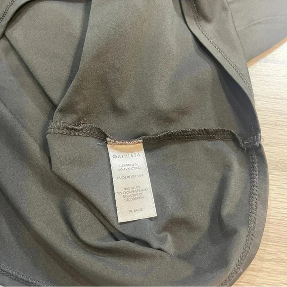 Athleta Dark Gray Athletic Running Long Sleeve Top Shirt Womens Size L - Picture 4 of 10